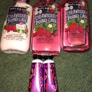 Bath and Body Works Strawberry Poundcake Bundle